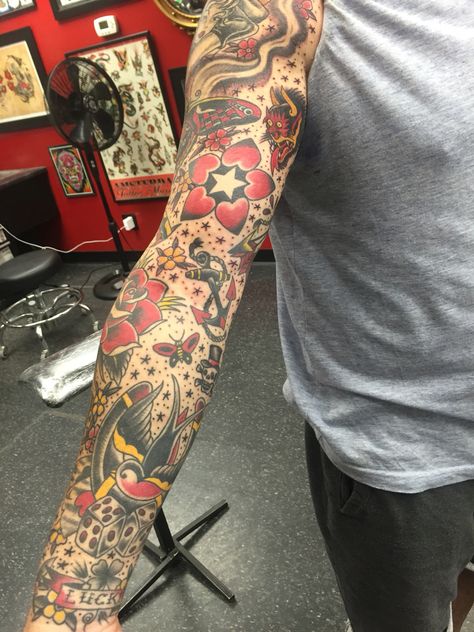 Old Skool Tattoo Sleeve, American Traditional Tattoos Full Sleeve, American Traditional Quarter Sleeve, Traditional Fill In Tattoo, American Traditional Full Sleeve, Traditional Tattoo Sleeve Filler Ideas, Cool Traditional Tattoos Ideas, Arm Ditch Tattoo Traditional, Americana Tattoo Sleeve