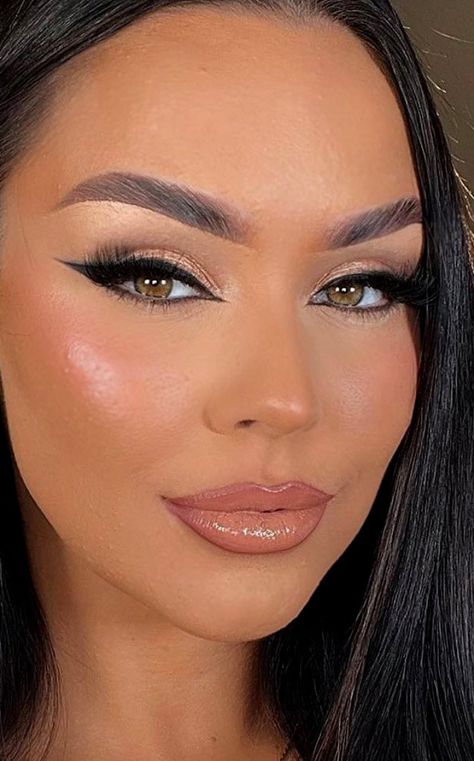 Middle East Makeup, East Makeup, Middle Eastern Makeup, Eastern Makeup, Middle Eastern, Middle East, Makeup Looks, Makeup, Hair