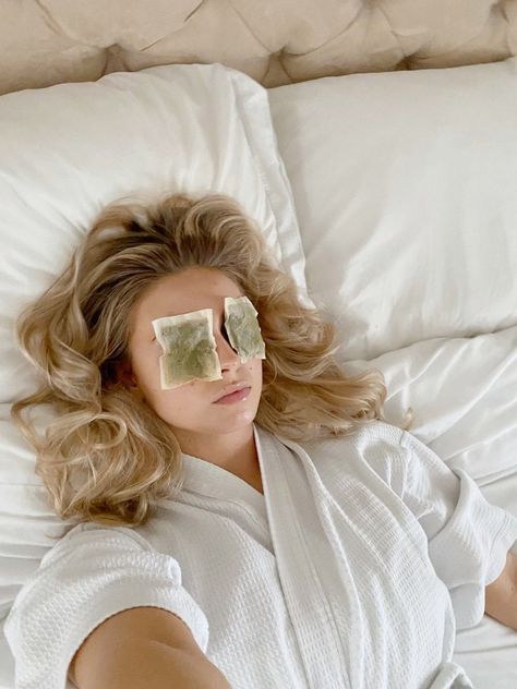 Laying In Bed, Life Vision Board, Vogue Beauty, Healthy Girl, Healthy Lifestyle Inspiration, Lifestyle Inspiration, Insta Inspo, Tea Bags, Clean Girl