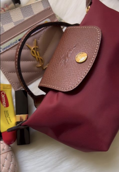 Longchamp Le Pliage Crossbody Bag, Longchamp Pouch, Longchamp Aesthetic, Bag Spill, La Pilage Longchamp, Longchamp Small Backpack, Longchamp Le Pliage Pouch, Long Champ Bag, Longchamp Outfit