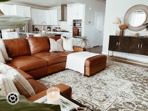 Camel Sofa Rug, Chestnut Leather Couch Living Room Decor, Chestnut Leather Couch Living Room, Leather Couch Cozy Living Room, Living Room With Cognac Couch, Brown Couch With Rug, Chestnut Couch Living Room Ideas, Leather Couch And Rug, Camel Couch Living Room Ideas