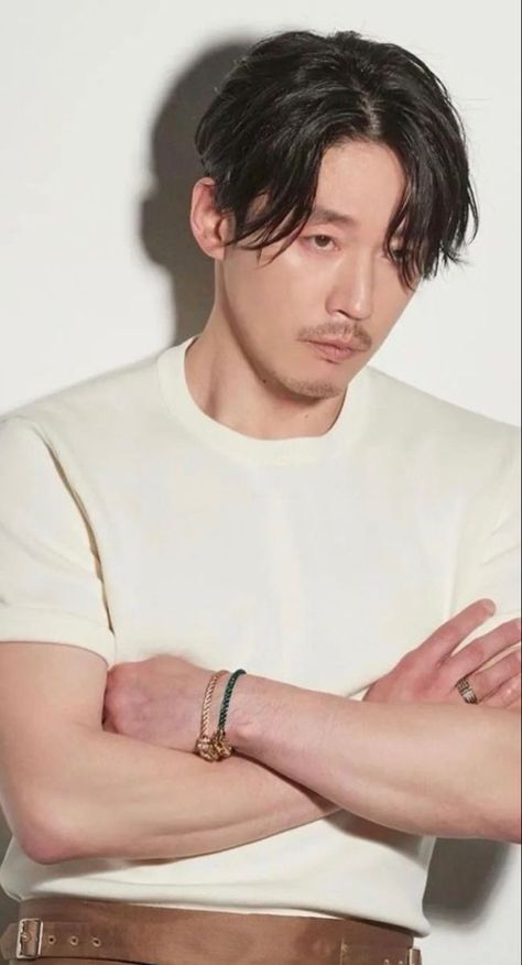 Curtain Haircut, Middle Hair, Korean Men Hairstyle, Men Haircut Curly Hair, Korean Male Actors, Asian Haircut, Asian Men Hairstyle, Jang Hyuk, David Garrett