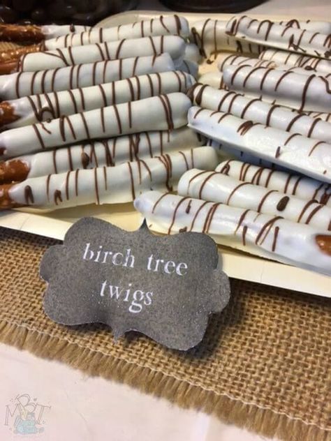 Chocolate dipped pretzel rod birch tree Woodland Baby Shower Food Ideas, Woodland Baby Shower Food, Baby Shower Food Ideas, Shower Food Ideas, Woodland Theme Baby, Lumberjack Baby Shower, Lumberjack Baby, Fox Baby Shower, Woodland Birthday Party