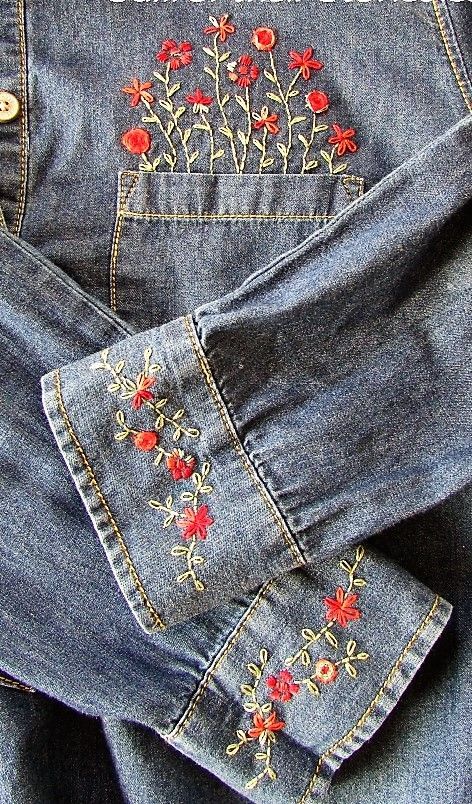 Jeans Bordados, Umgestaltete Shirts, Broderie Simple, Haine Diy, Denim Embroidery, Pola Bordir, Denim Inspiration, Denim Ideas, Embroidery Stitches Tutorial