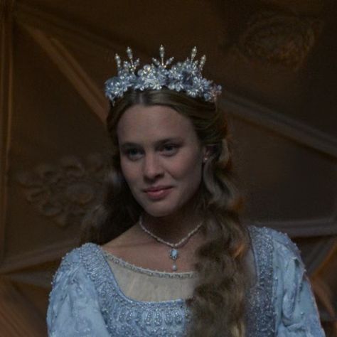 Buttercup The Princess Bride, Robin Wright Princess Bride, Buttercup Princess Bride, The Princess Bride Aesthetic, Princess Bride Aesthetic, Alyssa Velaryon, Princess Bride Buttercup, Princess Bride Costume, Aemma Arryn