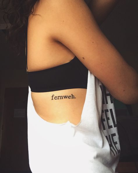 Fernweh. Aaa Tattoo, Fernweh Tattoo, Wanderlust Tattoos, Travel Tattoo Small, Dibujos Tattoo, Constellation Tattoos, Travel Tattoos, Arrow Tattoos, Travel Outfit Summer