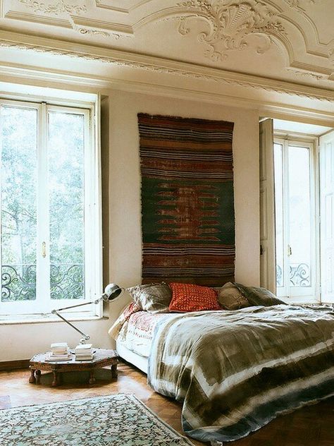 Wooden Floors, Design Del Prodotto, Beautiful Bedrooms, Dream Bedroom, Elle Decor, Large Windows, Luxurious Bedrooms, Modern Industrial, Interior Spaces