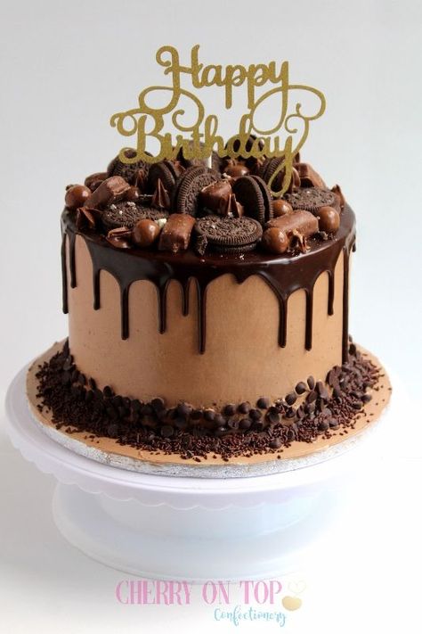 Chocolate Drip Cake Birthday, Chocolate Birthday Cake Decoration, Kue Fondant, Kek Coklat, Chocolate Oreo Cake, Chocolate Cake Designs, Chocolate Drip Cake, Chocolate Cake Decoration, Birthday Cake Chocolate