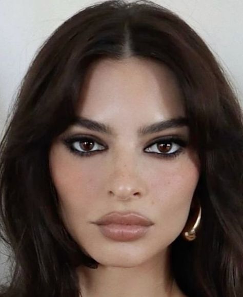 black under eye liner > Emrata Makeup, Black Under Eyes, Black Under Eye, Rockstar Gf Makeup, Under Eye Liner, Rockstar Gf, Makeup Idea, Clothes And Shoes, Black Liner