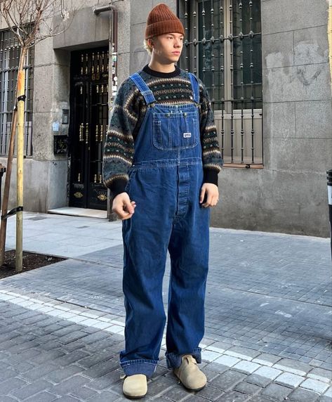 • fall outfits • autumn style • autumn outfit • autumn aesthetic • fall shoes 2023 • vintage style ideas • fall style inspo • London streetstyle • early fall outfits • Winter Outfits For Men, Cozy Weather, Overalls Denim, Overalls Men, Early Fall Outfits, Outfit Autumn, Shoes 2023, Baggy Clothes, Denim Outfits