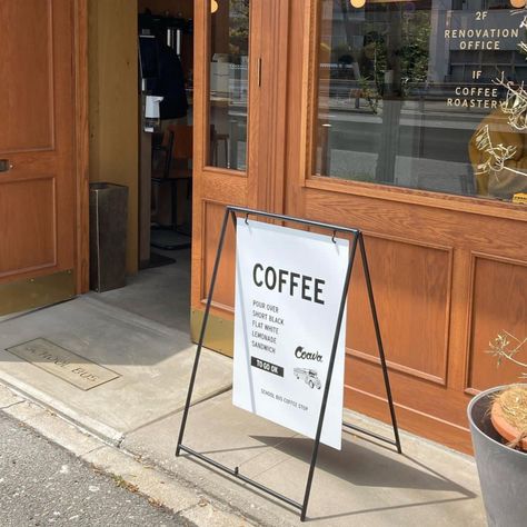 Coffee Shop Signs Store Fronts, Clinic Signage, Coffee Signage, A Frame Sign, Coffee Shop Signs, Pancake Cafe, Packaging Diy, Board Stand, Cafe Shop Design