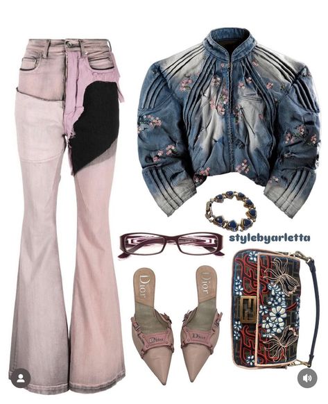 Utility Belt Outfit, 2000s Fashion Outfits Aesthetic, Y2k Outfits 2000s, Aesthetic Y2k Outfits, Belt Outfit, Outfits 2000s, Teen Swag Outfits, Future Outfit, Utility Belt