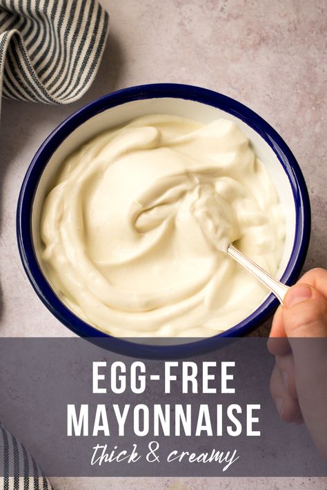 A thick and creamy egg free mayonnaise that is quick, easy and very cheap to make. You won't go back to shop-bought mayo! Egg Free Mayo, Vegan Jam, Vegan Mediterranean, Vegan Dips, Vegan Keto Recipes, Vegan Summer Recipes, Creamy Eggs, Mayonnaise Recipe, Vegan Salads