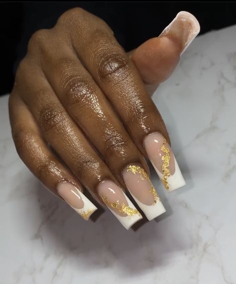 White Nails With Designs Glitter Classy, Gold Flake French Nails, Gold Flake Nails French Tip, White And Gold Nail Inspo Acrylic, White French Tip Nails With Gold Flakes, French Nails With Gold Flakes, White And Gold Nails With Designs, French Tip Nails With Gold Flakes, French Tip Gold Flakes