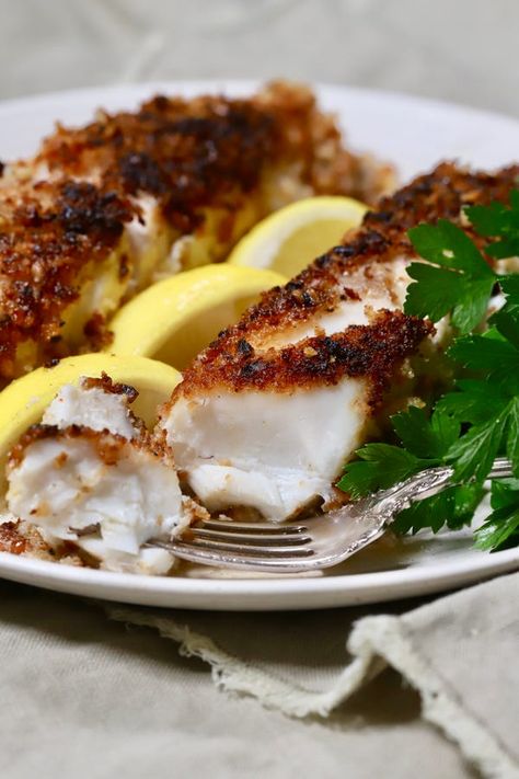 Pecan Crusted Fish, Lime Tilapia Recipes, Honey Lime Tilapia, Grouper Recipes, Grouper Fillet, Crusted Fish, Fish Fillet Recipe, Halibut Recipes, Fish Fillets