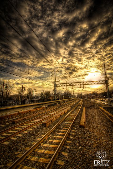 RR HDR - hdrcreme Hdr Photography Ideas, Railway Background, Photo Blend, Photoshop Skills, Hdr Pictures, Composite Photography, Hdr Photos, Liminal Space, Multiple Pictures