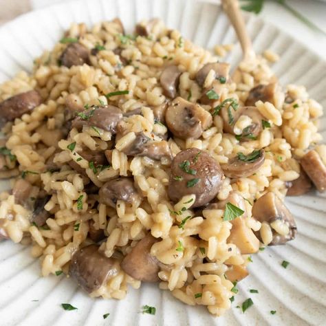 Gluten Free Risotto Recipe With Mushrooms (Vegan) Vegan Mushroom Risotto, Recipe With Mushrooms, Mushroom Recipes Vegan, Italian Diet, Mushroom Risotto Recipes, Traditional Italian Dishes, Vegan Mushroom, Vegan Parmesan Cheese, Risotto Recipe