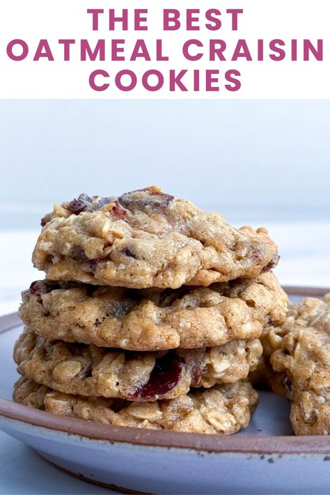 These oatmeal craisin cookies are not only delicious but also versatile. They make the perfect snack for any time of day – pair them with a glass of milk, pack them in your lunchbox for a midday snack, or serve them at your next gathering for a crowd-pleasing dessert. These cookies are sure to become a favorite. 🤩☀️🤩 Homemade Oatmeal Raisin Cookies, Oatmeal Craisin Cookies, Easy Oatmeal Raisin Cookies, Craisin Cookies, Insomnia Cookies, Soft Cookie Recipe, Cookie Recipes Oatmeal Raisin, Oatmeal Raisin Cookies Chewy, Homemade Oatmeal