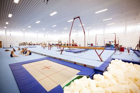 NL Architects [Gym Hall TNW] Dance Studio Design, Gymnastics Center, Gymnastics Gym, Sport Hall, Dream School, Artistic Gymnastics, Sports Complex, Wallpaper Laptop, Gym Design