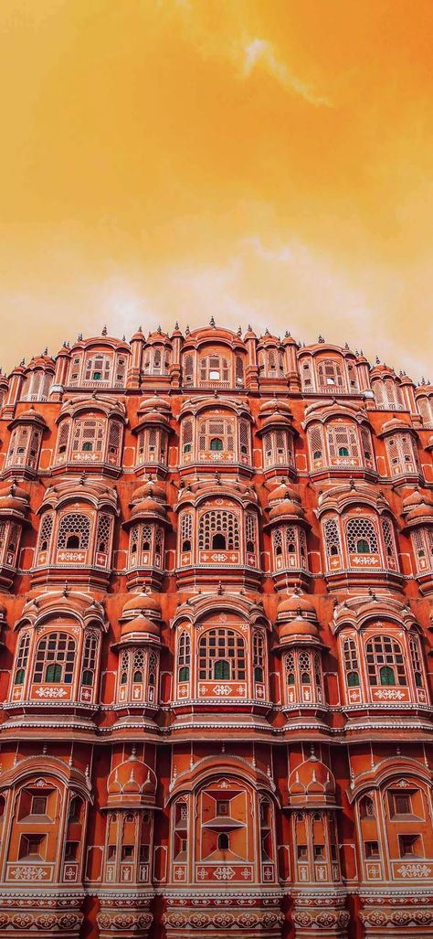 Castles Exterior, Hawa Mahal Jaipur, Desert Food, Hawa Mahal, Blur Photography, Pink City, Wallpaper Gallery, Unique Wallpaper, Tourist Places