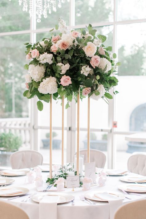 Weddings Decorations Elegant Romantic, Blue Wedding Decorations, Tall Centerpiece, Pink And White Weddings, Table Flower Arrangements, Greenery Centerpiece, Tall Wedding Centerpieces, Candle Wedding Centerpieces, Wedding Reception Flowers