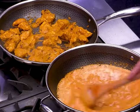 How to Make Gordon Ramsay's Butter Chicken in 15 Minutes | DESIblitz Butter Chicken Gordon Ramsay, Gordon Ramsay Curry In A Hurry, Gordon Ramsay Butter Chicken Recipe, Gordon Ramsay Butter Chicken, Curry In A Hurry, Butter Chicken Curry, Butter Chicken Recipe, Easy Chicken Curry, Tv Food