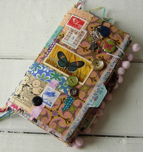 Art Journal Ideas Tag Journal, Scrap Books, Art Journal Cover, Note Books, Smash Books, Glue Book, Fabric Journals, Vintage Junk Journal, Creative Journal