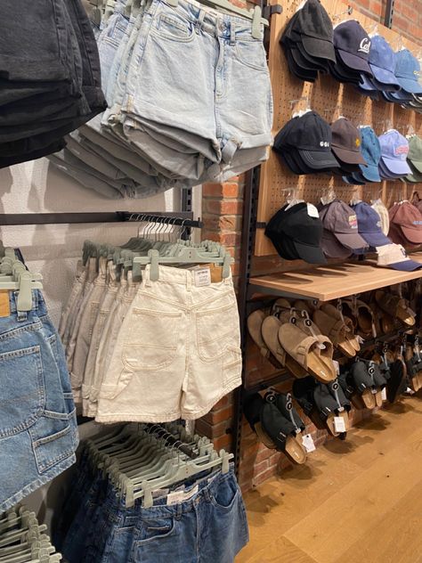 Pacsun clothes Pacsun Outfits Aesthetic, Pacsun Clothes, Pacsun Aesthetic, Pacsun Outfits, Western Vibes, Swaggy Outfits, Elastic Waist Shorts, Teen Fashion Outfits, Outfits Aesthetic