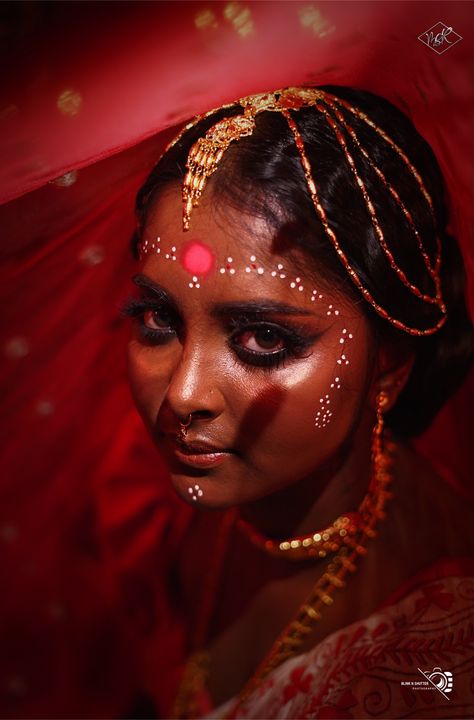 INDIAN skin Dusky Skin Makeup Indian Bride, Bengali Makeup Look, Makeup Indian Bride, Dusky Skin Makeup, Bengali Makeup, Dusky Skin, Bengali Bride, Horror Makeup, Melanin Poppin