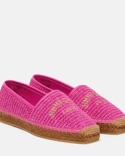 #espadrilles sur Instagram | Hashtags Flat Logo, Big Family, Jimmy Choo Shoes, Flat Espadrilles, Espadrille Shoes, Brie, Leather Trim, Jimmy Choo, New Era