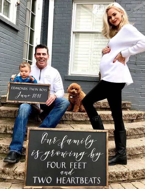 Meghan King Edmonds Expecting Twin Boys Pregnancy Annoucements, Twin Baby Announcements, Twins Pregnancy, Twins Announcement, Pregnancy Announcement Sibling, Twin Pregnancy Announcement, Pregnancy Announcement Photos, Expecting Twins, Announcement Sign