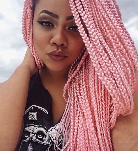 Pink Box Braids, Pre Looped Crochet Hair, Hair Box Braids, Senegalese Twist Crochet Hair, Box Braids Crochet, Colored Box Braids, Curly Crochet Hair Styles, Crochet Box Braids, Nappy Hair