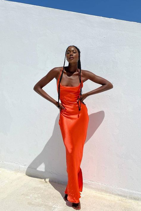 Orange Wedding Guest Dress, Orange Aesthetics, Anastasia And Drizella, Jacquemus Dress, Bohemian Vibes, 16 Dress, Photo Insta, Orange Wedding, Dresses To Wear