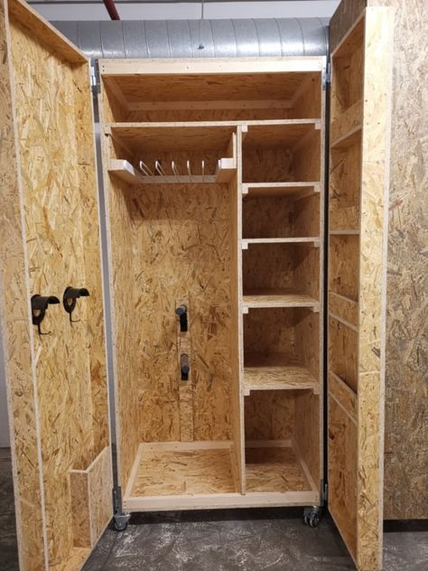 Tack Room Ideas Diy, Tack Closet, Horse Tack Boxes, Tack Locker, Tack Room Organization, Horse Tack Rooms, Tack Trunk, Tack Box, Diy Horse Barn