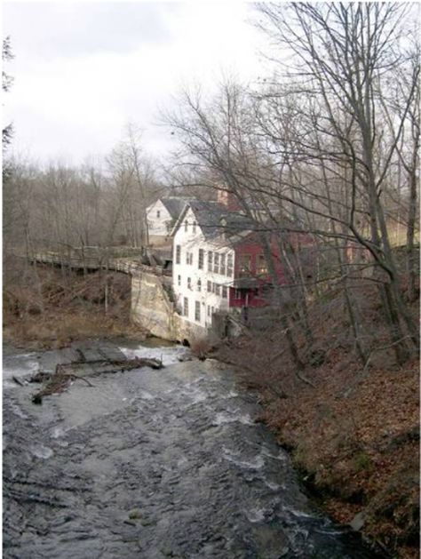 10 Bookstores Found in Surprising Places Amherst Massachusetts, Academic Books, The Paris Review, Paris Review, Future Travel, I Love Books, Heaven On Earth, In Boston, Massachusetts