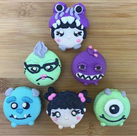 Monsters inc Monsters Inc Cookies, Toy Story Theme, Monster Birthday Parties, Monster Birthday, Monsters Inc, Macaroons, Macarons, First Birthdays, Sugar Cookie