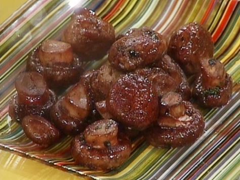 Get Sauteed Crimini Mushrooms Recipe from Food Network Crimini Mushrooms Recipes, Robert Irvine, Rachael Ray Recipes, Crimini Mushrooms, Vegetable Drinks, Sauteed Mushrooms, Rachael Ray, Healthy Eating Tips, Mushroom Recipes