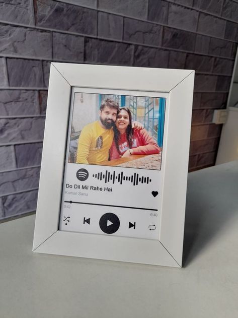 Play List Names, Spotify Frame, Frame Birthday, Names For Boyfriend, Custom Photo Mugs, Play List, Capture Memories, Vintage Frame, Customizable Gifts