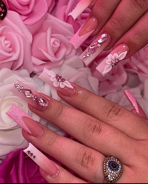 Dior Foil Nails, Pink Bling Acrylic Nails, Pink Bling Nails, Pink Nail Inspo, Jean Ideas, Quince Nails, Kylie Nails, Quinceanera Nails, Girly Acrylic