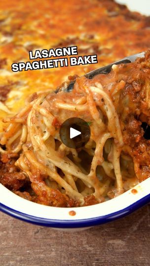 1.2M views · 10K reactions | LASAGNE SPAPGHETTI BAKE 😍 When you can't decide between your two favorite carbs...why not have both 🤷‍♀️ We'd argue that it's even better than a normal lasagne. It takes less time, is less hassle to make and even more delicious! ✨ Just add cooked spaghetti to an ovenproof dish and pour over béchamel sauce and mix together. ❤️ Top with bolognese and cheese then bake for 20 mins until golden and cheesy. We Served ours with parmesan and garlic bread #britishfood #british #easyrecipe #quickrecipes #easyrecipes #foodhack #cheese #onepanmeal #planetfood #recipeideas #ukfood #leftovers #familyrecipes #lasagne #spaghetti #bolognese #traybake #viralspaghetti | Planet Food | Ocean Alley · Confidence (sped up version) Ocean Alley, Spaghetti Bake, Béchamel Sauce, Lasagne Recipes, Bechamel Sauce, Baked Spaghetti, Spaghetti Bolognese, Gastric Bypass, One Pan Meals