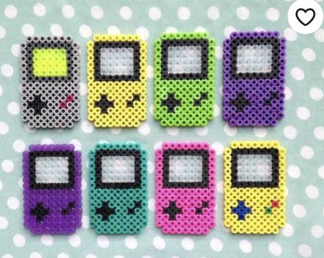 Melt Beads Patterns, Easy Perler Bead Patterns, Melty Bead Patterns, Pearl Beads Pattern, Easy Perler Beads Ideas, Fuse Bead Patterns, Hama Beads Design, Perler Bead Templates, Diy Perler Bead Crafts