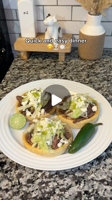 Kathy👩🏻‍🍳 on Instagram: "Sopes 😋 these are so easy to make 🍽️ #quickrecipes #cocina #mexicanfood #sahm" Sopes Mexican Recipe, Sopes Mexican, How To Make Sopes, Sopes Recipe, Mexican Food Recipes Easy, Ground Beef Recipes, Quick Recipes, Mexican Food, Ground Beef