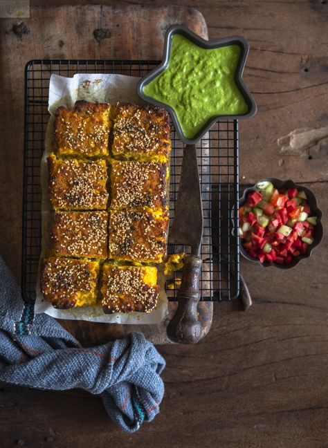 Makai no Handvo - a traditional savoury cake made with maize flour - theroute2roots Healthy One Pot Meals, Gujarati Recipes, Flour Recipes, Frozen Corn, Cooking Light, World Recipes, Maize, Savoury Cake, Winter Food