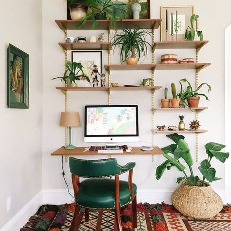 Office With Plants, Desk Wall Unit, Diy Mid Century, Cool Office Space, Desk Wall, Office Guest Room, Mid Century Desk, Cool Office, Workspace Design