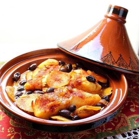 Fish Tagine, Tajin Recipes, Tagine Cooking, Healthy Stew, Endive Recipes, Scallions Recipes, Pescetarian Recipes, Mackerel Recipes, Tagine Recipes