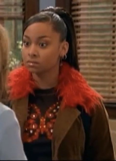 Raven Symone Hairstyles, Raven Baxter Hairstyles, Raven Symone 2000s Outfits, Thats So Raven Aesthetic, Raven Baxter Outfits, Early 2000s Hair, Raven Outfits, 2000s Hair, Raven Symone