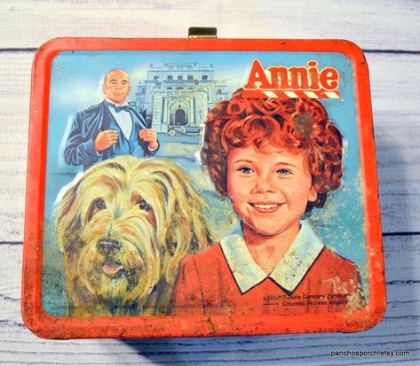 Orphan Annie, Tin Lunch Boxes, Vintage Lunch Boxes, Metal Mailbox, Vintage Lunch, Metal Lunch Box, Metallic Purse, Insulated Bags, Rainbow Shop