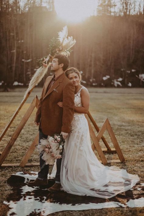 One of our favorite elements to create for each wedding ceremony is the backdrop! This mountain outline and cow hide rug combination was breathtaking! Perfect for fall or winter weddings. Mountain Outline, Hide Rug, Winter Weddings, Cow Hide, Cow Hide Rug, Wedding Backdrop, Winter Wedding, Wedding Ceremony, Cow