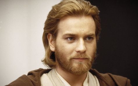 Ep II - My first beard crush! Or maybe just those Jedi robes. Ewan Mcgregor Obi Wan, Star Wars Vii, Alec Guinness, Billy Elliot, Star Wars Obi Wan, Disney Cast, Scottish Actors, Attack Of The Clones, Star Wars Day