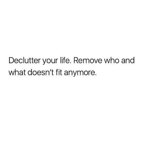 Self Love Healer on Instagram: “Don't hang out in half ass relationships with people who give you fifty percent energy, fifty percent attention, fifty percent time and are…” Declutter Life, Declutter Quotes, Lion Quotes, Life Image, Declutter Your Life, Thought Provoking Quotes, Wonder Quotes, Wise Words Quotes, Social Networking Sites